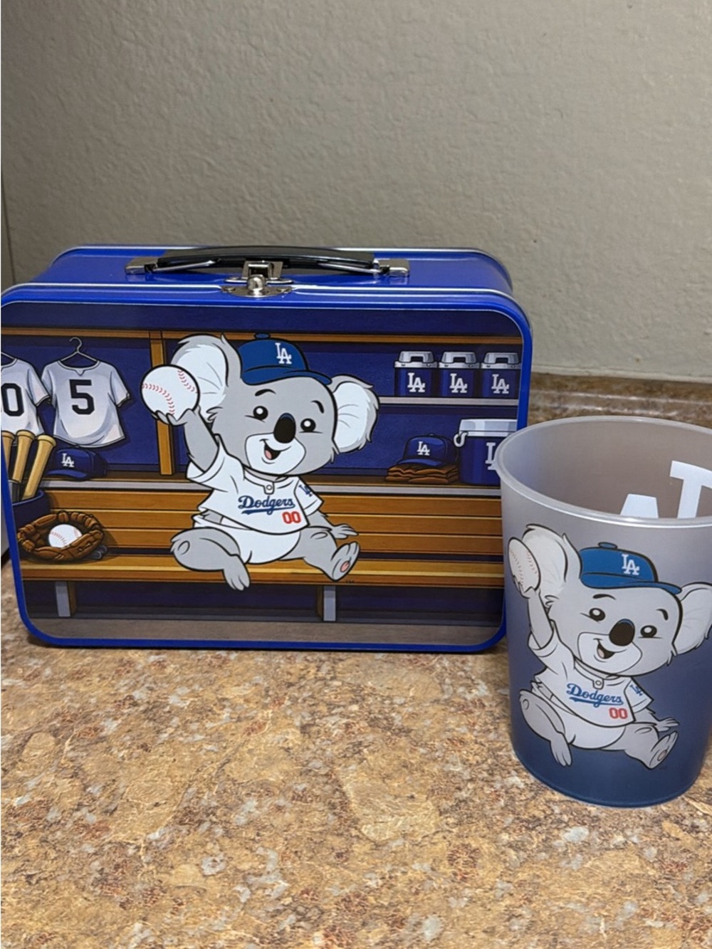 Los Angeles Dodgers Kids' Blue Koala Lunchbox and Cup Set